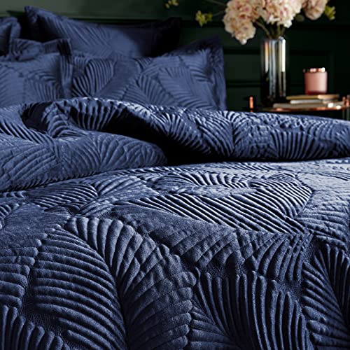 Paoletti Palmeria Quilted Duvet Cover Set – Luxe Embroidered Velvet Bedding (Navy – Super King) - Image 2