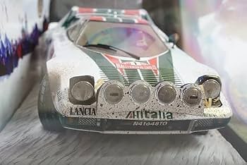 京商 1/18 ランチア　ストラトス HF アリタリア　ジオラマ Amazon | 京商 KYOSHO 1/18 ランチア ストラトス HF アリタリア