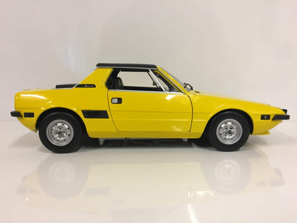 ミニチャンプス「FIAT X1/9·1974 」1:18 1/18 Minichamps 1974 Fiat X1-9 : r/Diecast