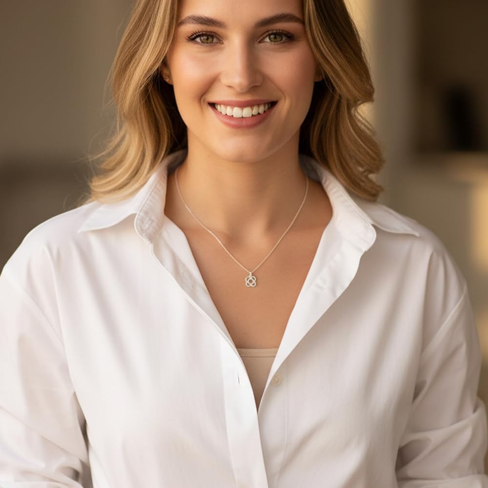 Collar mujer plata con Panot Flor de Barcelona - Colgante mujer de la famosa baldosa Barcelona - Este regalo original se envía presentado en una cajita para regalar