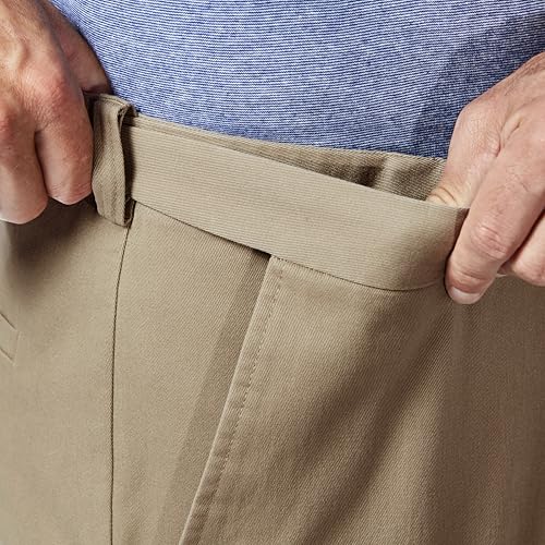 Image of Haggar Men's Classic Fit Flat Front Short