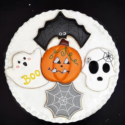 Halloween Cookie Cutters, 5 Pieces Stainless Steel Holiday Cookie Cutter Shapes Molds Pumpkin, Ghost, Spider Web, Bat, Skull Cookie Cutters with Decorating Instructions Cover