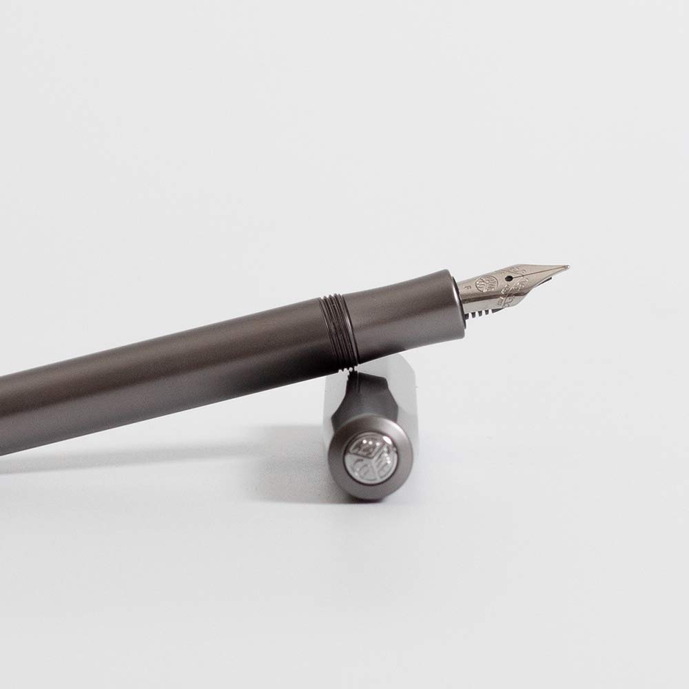 Amazon | Kaweco AL Sport 万年筆 無煙炭 細字 スポーツ 八角形