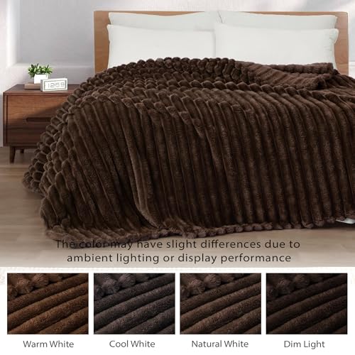 Exclusivo Mezcla Kuscheldecke Flauschig Fleecedecke Flanell Decke, Leichte und Warme Sofadecke Couchdecke für Ganzjahreszeit, 130 x 150 cm Braun