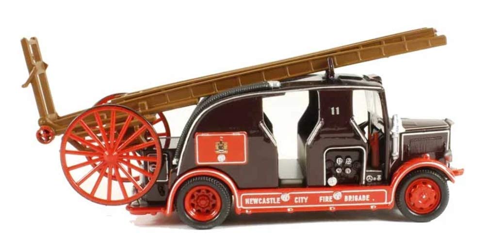 Oxford Diecast 1:76 Leyland Cub FK7 Newcastle City Fire Brigade Collectable model 76LC001, Maroon, Red, Silver, Large
