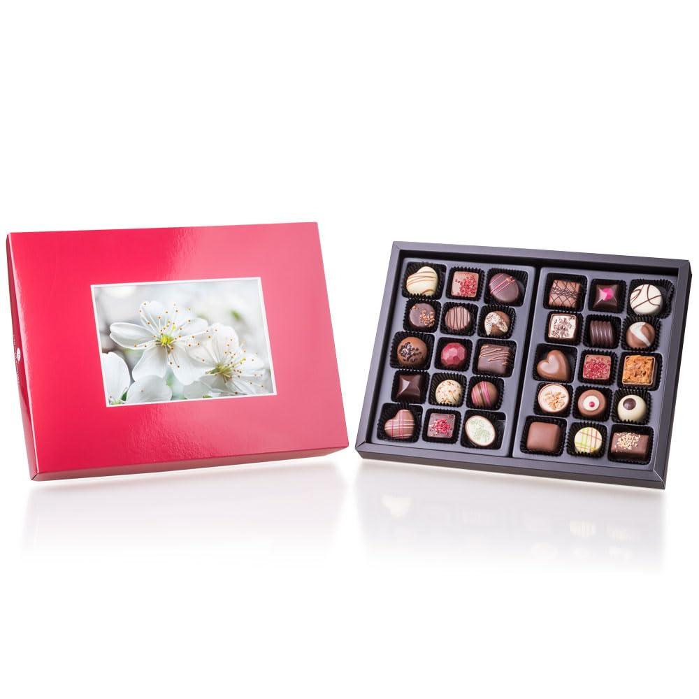 ChocoPostcard Maxi - Rot - Pralinen - 30 Pralinen in einer Foto-Schachtel | Geschenkidee | Geschenk | Schokolade | Pralinen | Frau | Mann | Geburtstag | Frauentag | Präsent | Überraschung | Souvenir