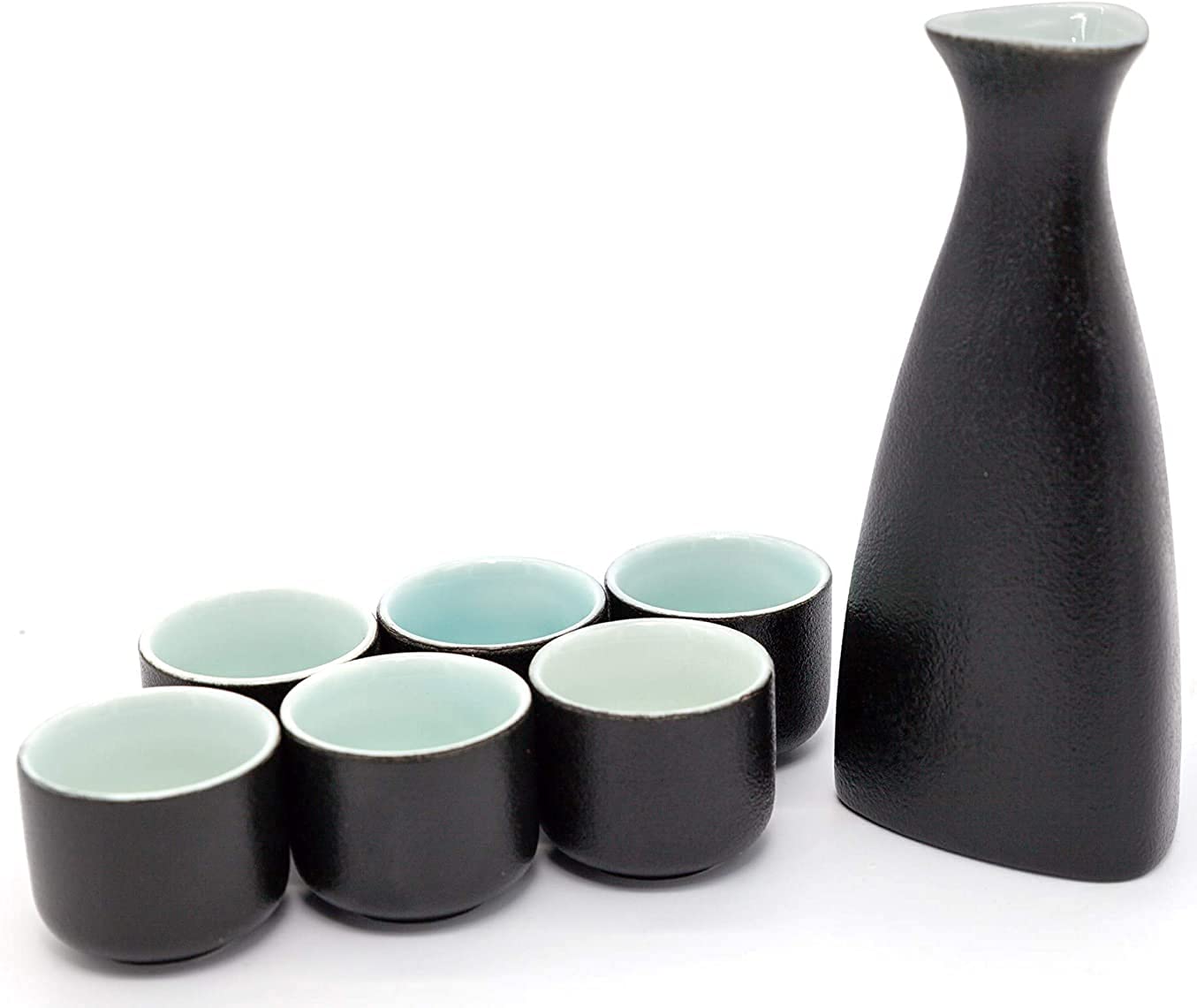 Service à saké japonais en poterie pour vos soirées sushi à la maison