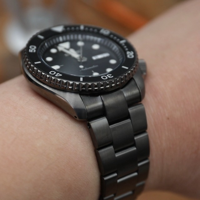 Amazon.com: MiLTAT 22mm Super-O Watch Band compatible with Seiko 5