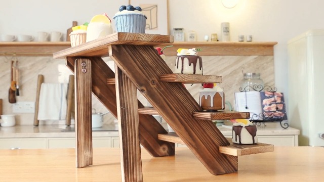 Amazon.com: SwallowLiving Wooden Rustic Cupcake Stand for 24