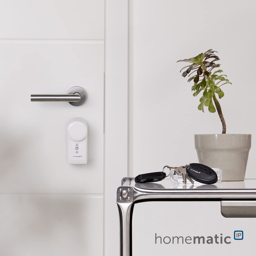 Homematic IP Türschlossantrieb, Smart Home, elektronisches Türschloss, Smart Lock nachrüstbar ohne Umbau, Türöffner steuerbar per App, Alexa & Google Home, 154952A0 | Smart Home, elektronisches Türschloss, Smart Lock nachrüstbar, Türöffner mit App-Steueru