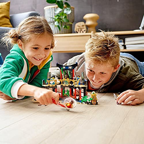 LEGO 71735 NINJAGO Turnier der Elemente Tempel Bauset mit Kampfarena und sammelbarer Figur des Goldenen Ninja Lloyd, 6-99 Jahre – Bild 7