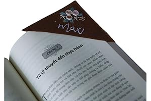 Corner Bookmarks with Embroidered Designs: A Stitch in Time