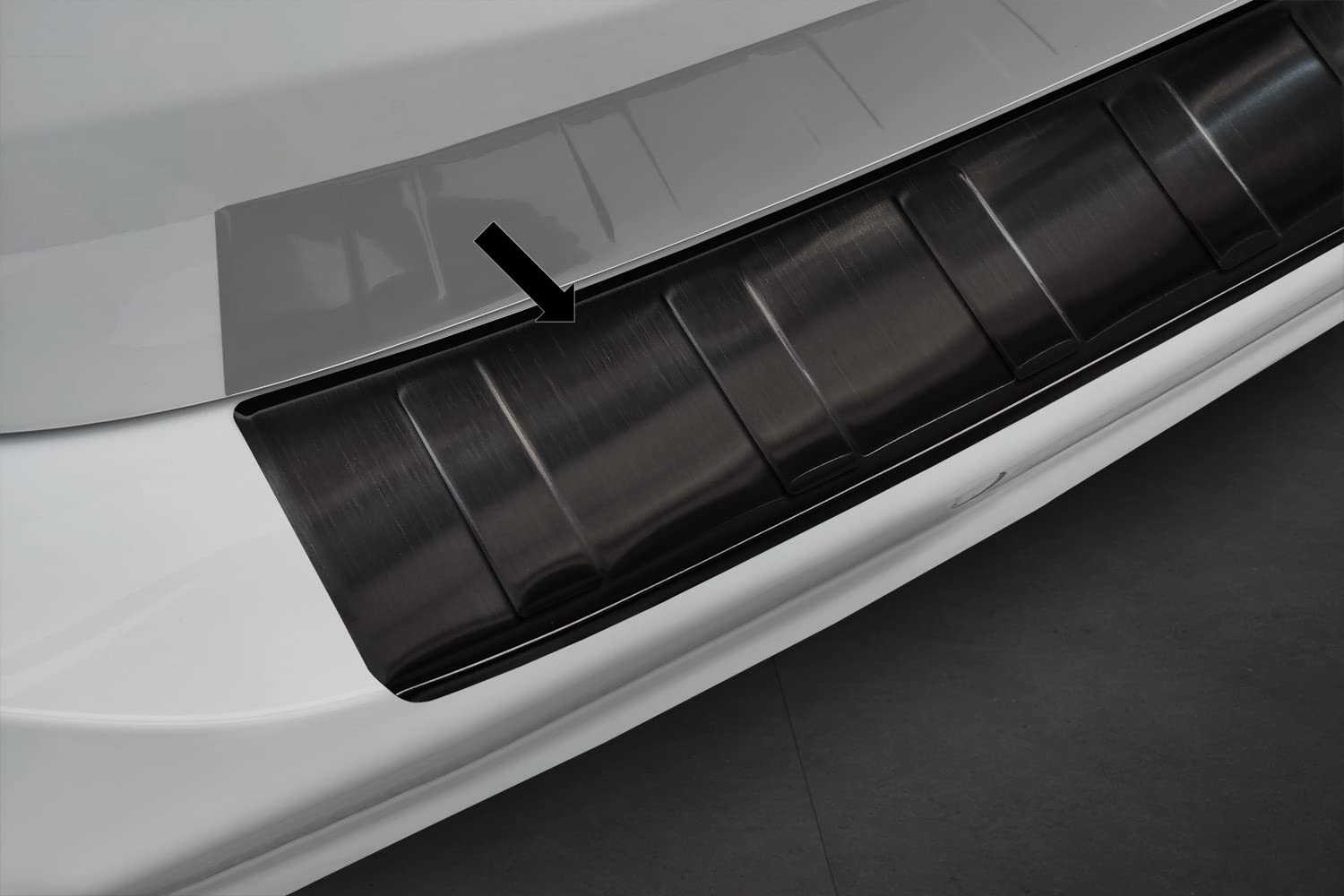Protezione Paraurti In Acciaio Inox Spangenberg Per BMW IX3 Electrik G08 (07.2020+) - Colore Nero Grafite 107x6 Cm