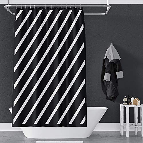 OERJU - Cortina de ducha con rayas para baño, color blanco y negro, lavable a máquina, con ganchos, 165 x 180 cm, poliéster impermeable