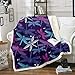 Manta de felpa con diseño de libélula, color rojo, para niños y niñas, insectos voladores, manta de forro polar de lujo, decoración de lujo, manta para sofá cama, individual de 50 x 60 pulgadas