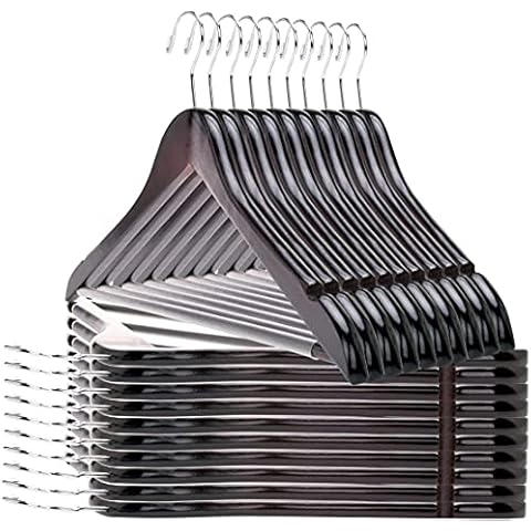 Quality Wooden Hangers 30-Pack Set Cover