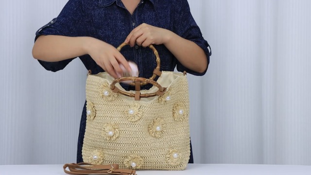 Bolso tote de paja para mujer con asa floral miniatura 7