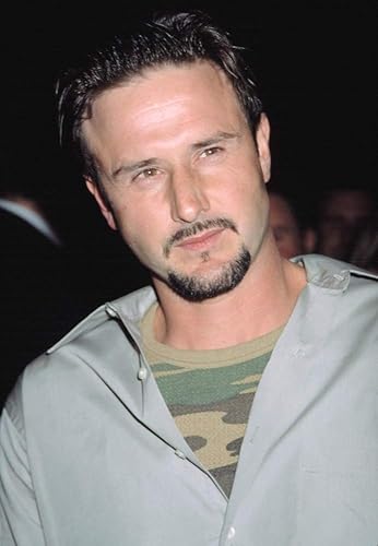 Posterazzi Póster Print Collection EVCPSDDAARCJ002 David Arquette en el estreno de Brown Sugar Ny 1072002 por Cj Contino Celebrity (8 x 10)