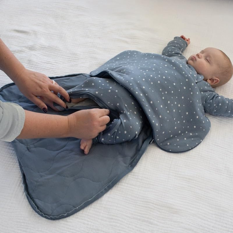 Image of GUNAMUNA Long-Sleeve Sleep Sack for Babies, Wearable Sleep Bags, Soft Rayon, 1.0 TOG, Essentials for Newborns