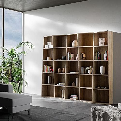 La libreria a colonne in legno è un elemento essenziale per l'arredamento di camere ed interni.
