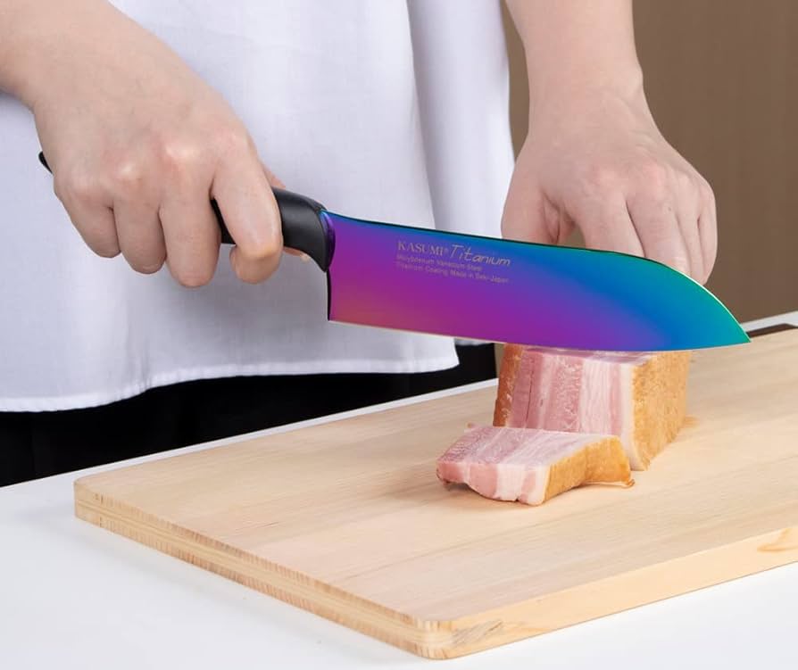 Amazon|スミカマ 霞 KASUMI 包丁 チタンコーティング 三徳包丁 18cm Amazon|スミカマ 霞 KASUMI 包丁 チタンコーティング 三徳包丁 18cm