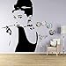 Adesivi Murali Personalizzati Audrey Hepburn Vinile Impermeabile Camera Dei Bambini Decorazione Della Casa Camera Soggiorno Decorazione Della Casa Wall Art Decal 43 Cm X 58 Cm