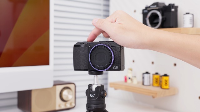 JJC Anello Metallo Per Ricoh GR III GRIII GR3 Tappo Ad Anello In Metallo Per Fotocamera Digitale Ricoh GR III GRIII GR3, Sostituisci Il Copriobiettivo Originale Ricoh GN-1, Pellicola Protettiva Per La