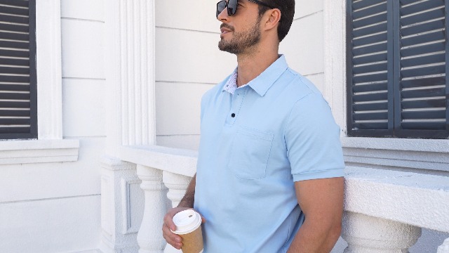 Polo para hombre de manga corta con rayas contrastantes y cuello, con bolsillo | Polos casuales de verano con botones miniatura 6