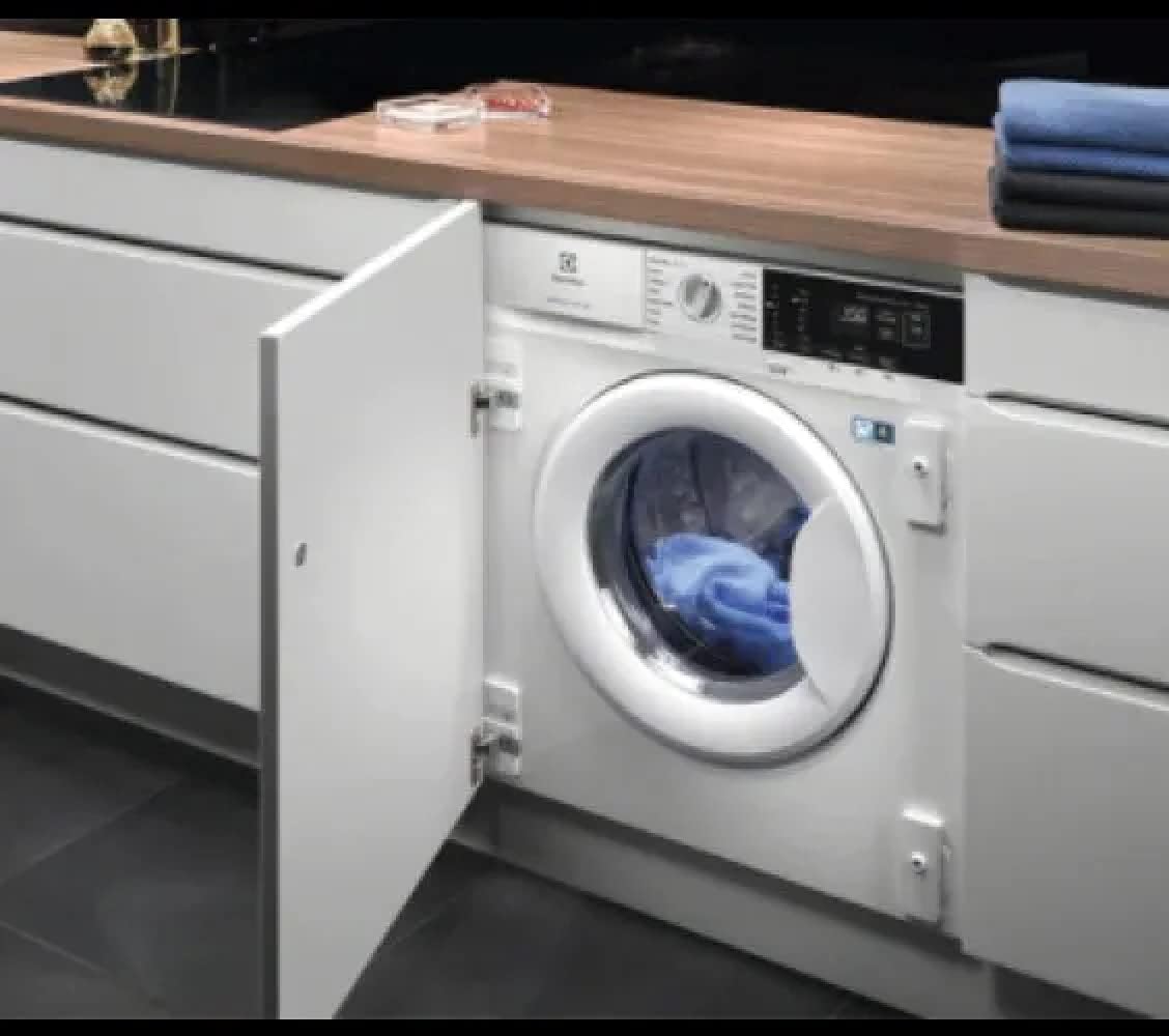 Electrolux EW7F484BI - Lavatrice da 8 kg Classe D 819x596x540 mm Electrolux EW7F484BI - Lavatrice da 8 kg Classe D 819x596x540 mm