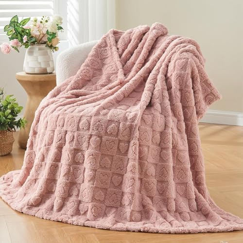 Wajade Throw Fleece Blanket Mothers Day Love Gifts Love Heart Blanket Soft Cosy Warm Thick Blanket for Bed Sofa Couch Love Pink 127x178