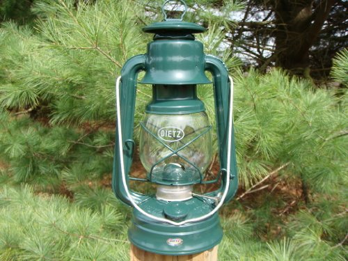 Country Collectible Small Green Barn Lantern As Used in the Amish Buggy Light. Authentic Lanterns That Have Been Utilized for Decades to Light the Way on the Farms in the Amish Community. This Lantern Fits Perfectly Into the Amish Horse Buggy Carriag