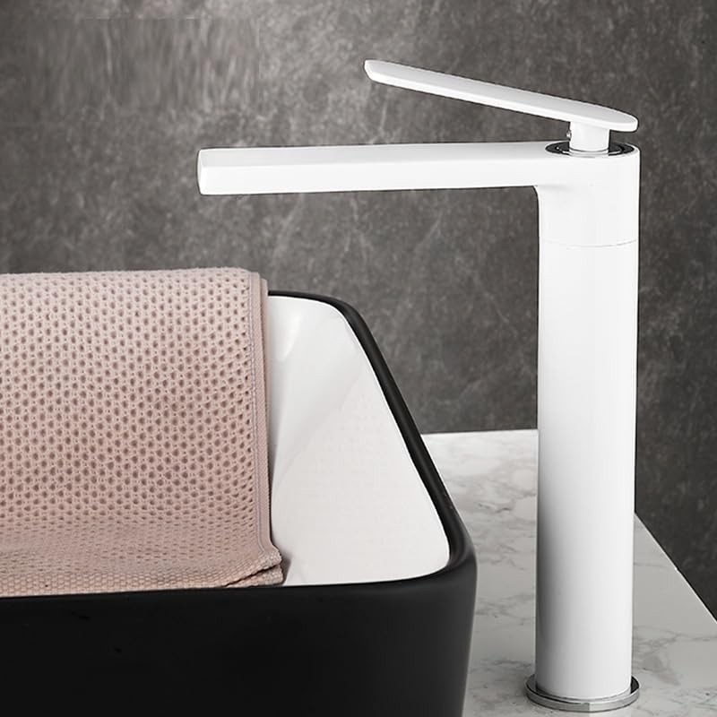 Robinet de salle de bain noir mat en cuivre pour vasque moderne