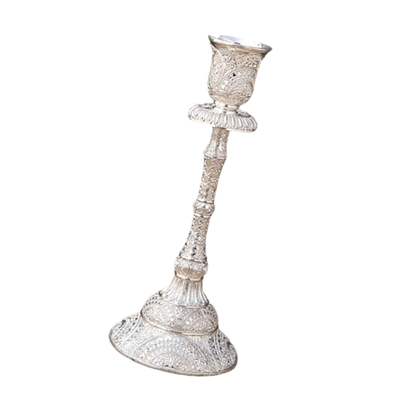 Luxurious Antique Engraved Metal Taper Holders Elegant Candlestick Candelabra for Wedding Parties Centerpieces European Taper Stand