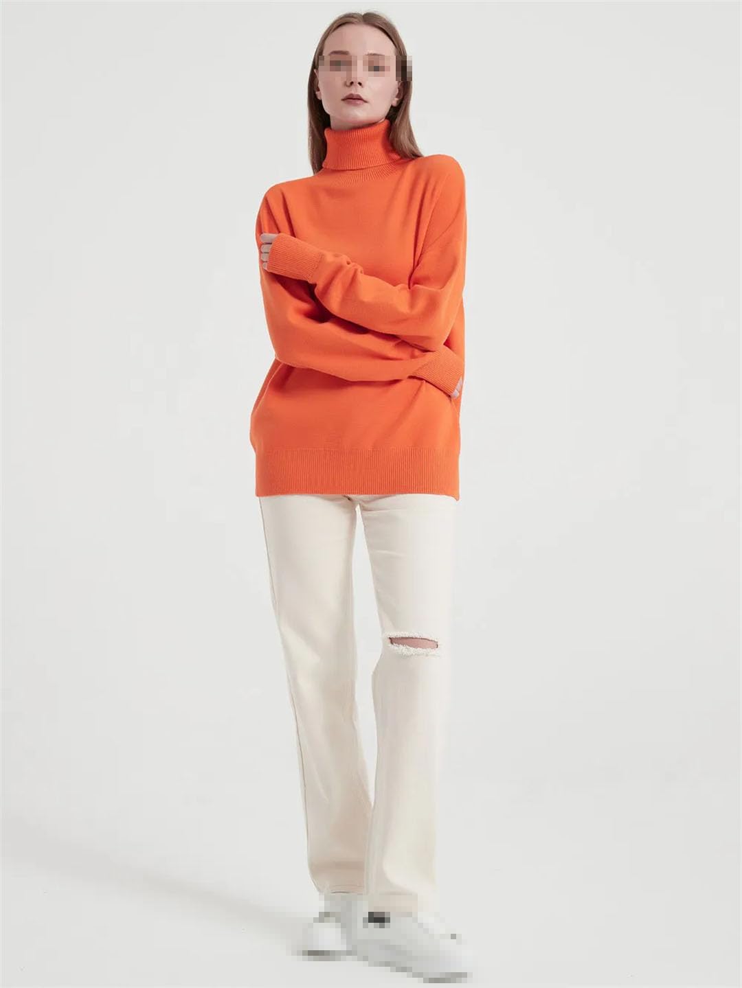 Maglione da donna a collo alto lavorato a maglia