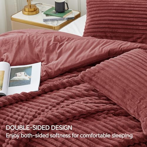 BEDELITE Fleece Queen Comforter Set -Super Soft & Warm Fluffy Burgundy Bedding, Luxury Fuzzy Heavy Bed Set for Winter with 2 Pillow Cases