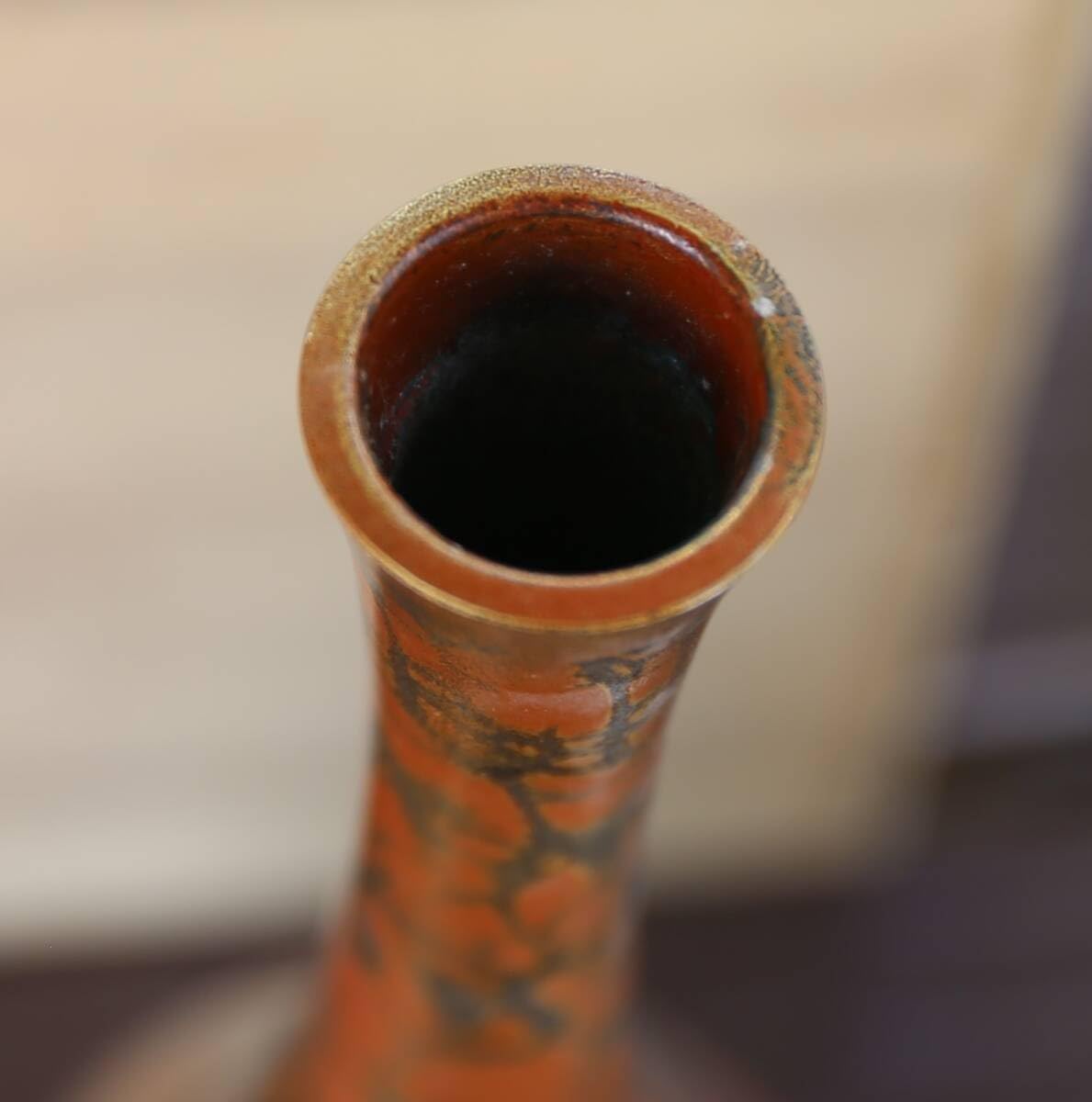 中国清末時代 粉彩 素三彩四方花瓶 墨地素三彩四季花鳥瓷方瓶- 故宮