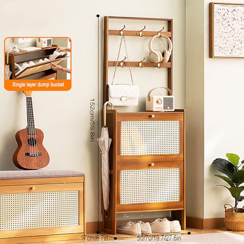 Armoire fine en bambou avec crochets pour optimiser le couloir