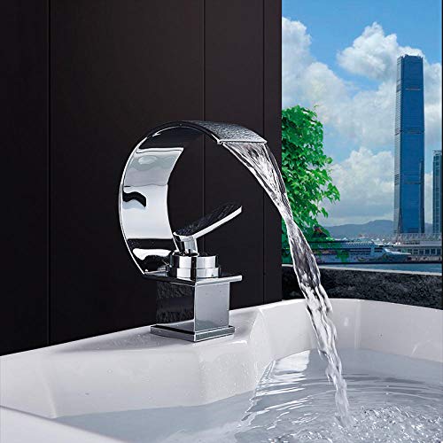 Robinet cascade de salle de bain pour créer une ambiance spa à la maison