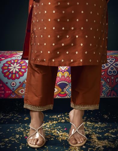 Image of SKYLEE Velvet Dyed, Sequins, Embroidery and Lace Straight Kurta Set with Dupatta