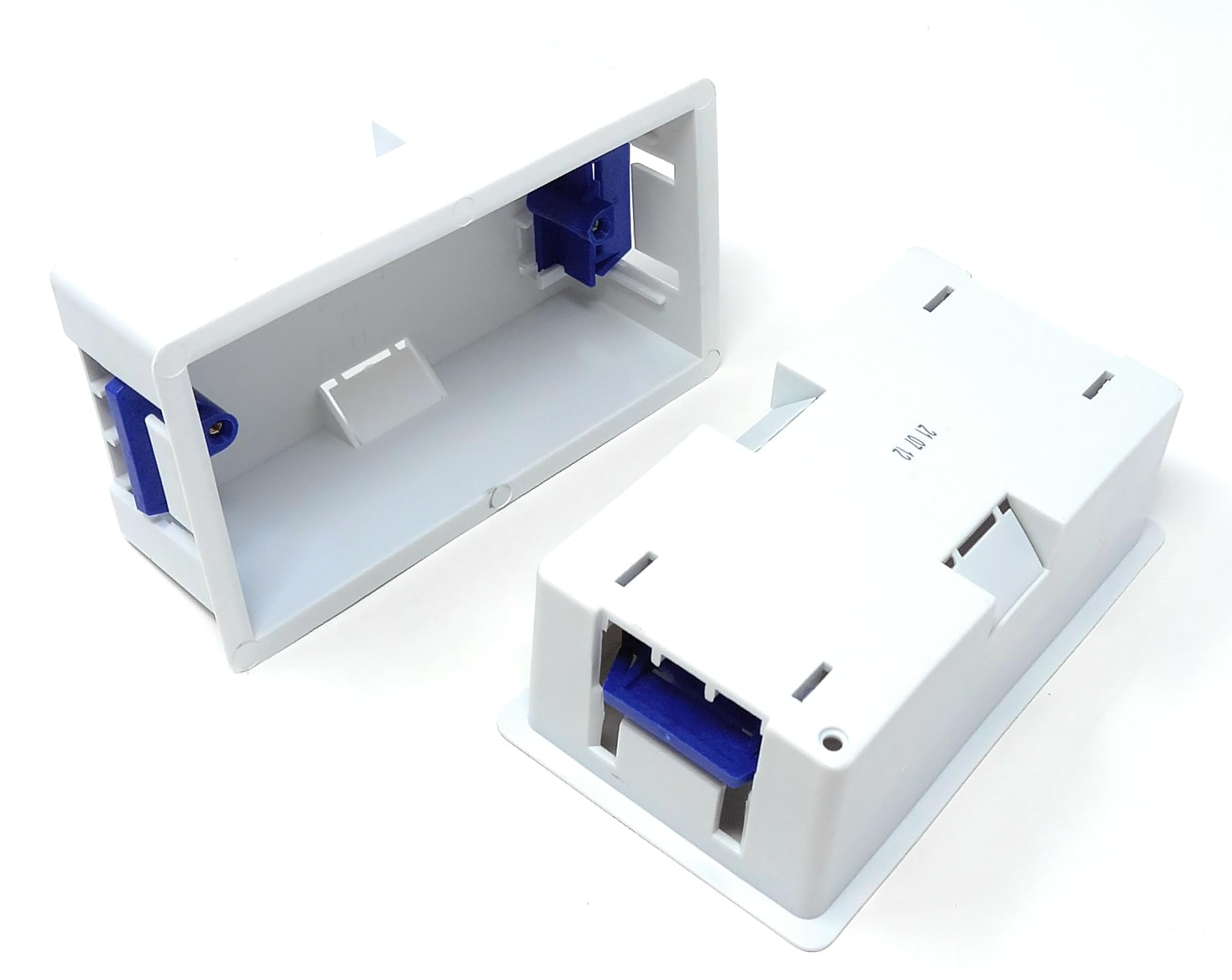 2Pcs. Double 2 Gang Dry Lining Back Plasterboard Box 47mm, Pattress Box with Adjustable Lugs, for Faceplate - Image 3