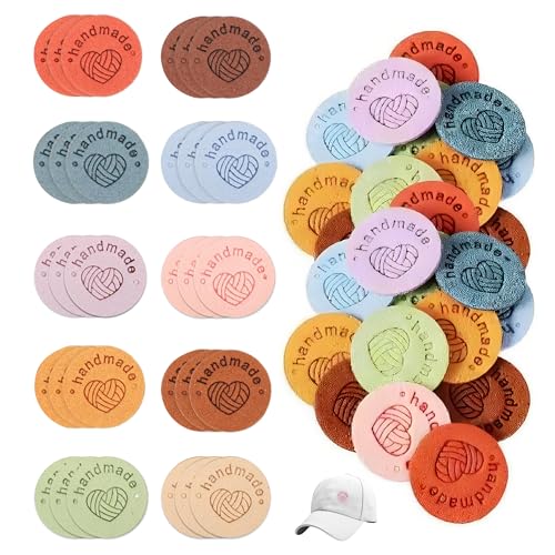 Megcdtr Etiquetas hechas a mano para coser, 60 etiquetas de piel hechas a mano, 2,5 x 2,5 cm, hechas a mano, piel sintética, etiquetas hechas a mano para decoración de costura DIY (12 colores)