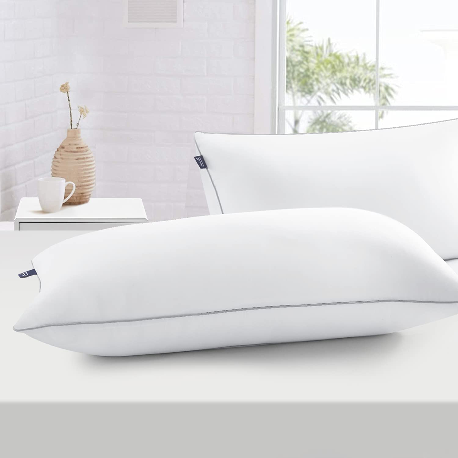 BedStory Kopfkissen 40x80, Kissen 2er Set mit Hochwertiger Mikrofarsern Kissenfüllung 950g x 2, Waschbares und Weiches Füllkissen Bettkissen Schlafkissen Sofa Kissen Seitenschläferkissen