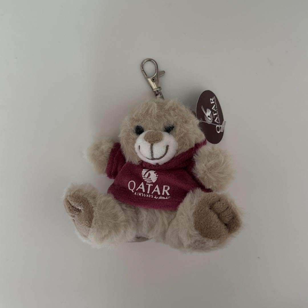 Amazon.co.jp: カタール航空 くまちゃん キーホルダー