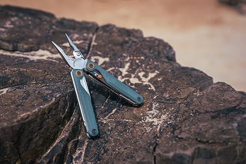Image of LEATHERMAN, Wave Alpha - 16-in-1 Multi-Tool with MagnaCut Blade, G10 Handles & Full-Size Scissors, Cascadia