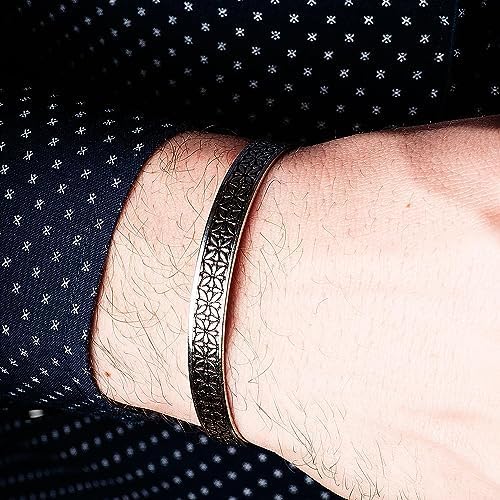 Silbernes Herrenarmband. Manschettenarmband für Herren. Personalisiertes Herrenarmband mit Gravur. Dicke Manschettenmänner. Armband für Ihn. Individuelles Jubiläumsgeschenk in Silber für Männer.