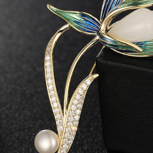 Broche de flor de magnolia esmaltada un regalo sofisticado con perlas 5