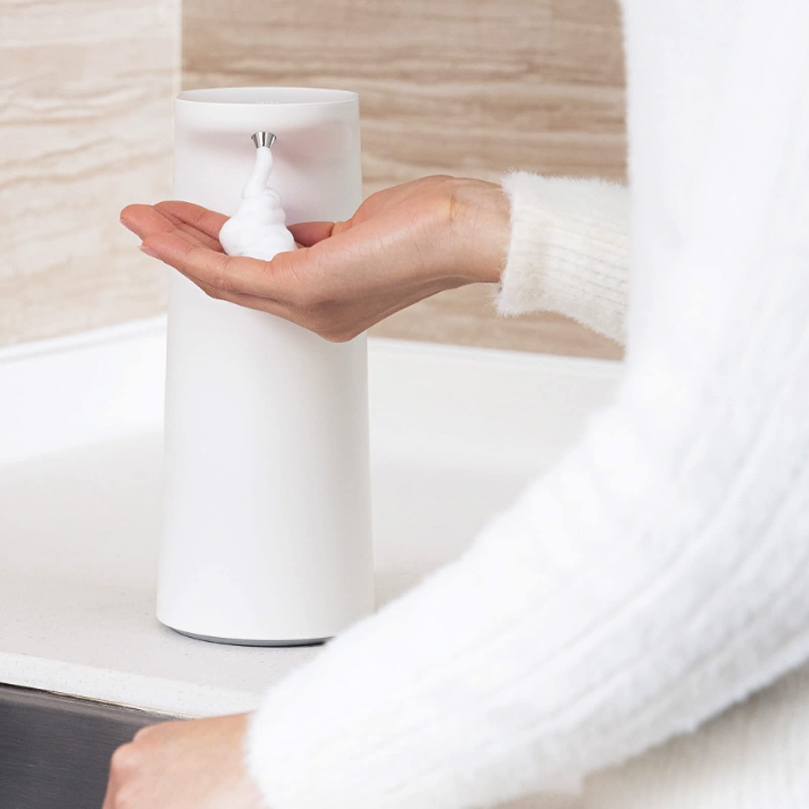 DAYONGAutomatic Foaming Soap Dispenser,400ml Touchless Automatic Soap Dispenser for Bathroom and Kitchen Countertop