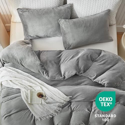 Image of WARMDERN Grey Velvet Duvet Cover Set Oversized King Plus, Luxury Milk Velvet Bedding Duvet Cover with Zipper Closure, 3pcs Ultra Soft Duvet Covers for All Seasons, 128 inch x 120 inch, Grey