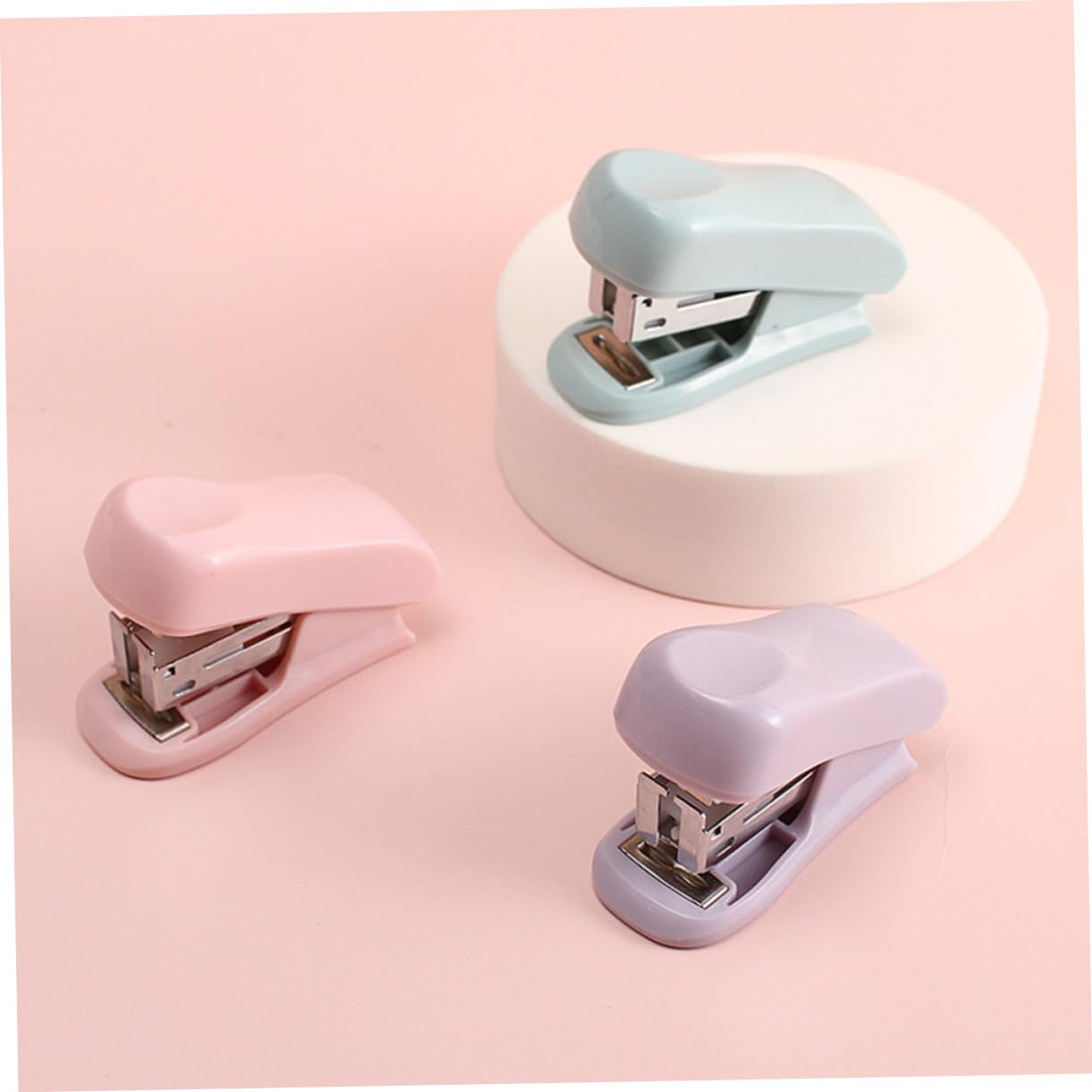 jojofuny 5 Ensembles Agrafeuse À Main Mini Agrafeuse Avec Agrafes Compacte Mini-agrafes Mignon De Poche En Plastique Portative À Main Le Fer 3 Pièces * 5