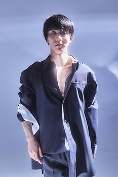 羽生結弦 with GUCCI 『a full filling time』 新品 Amazon.co.jp: YUZURU HANYU with GUCCI 『a full filling time